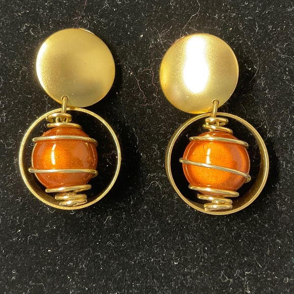 Vintage Dangle Goldtone Clip Earrings - Picture 1 of 6